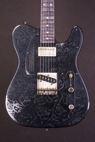 16028 Black Roses SteelCaster