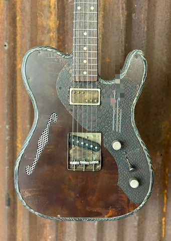 25009 Rusty Snakeskin Engraved Deluxe Steelcaster
