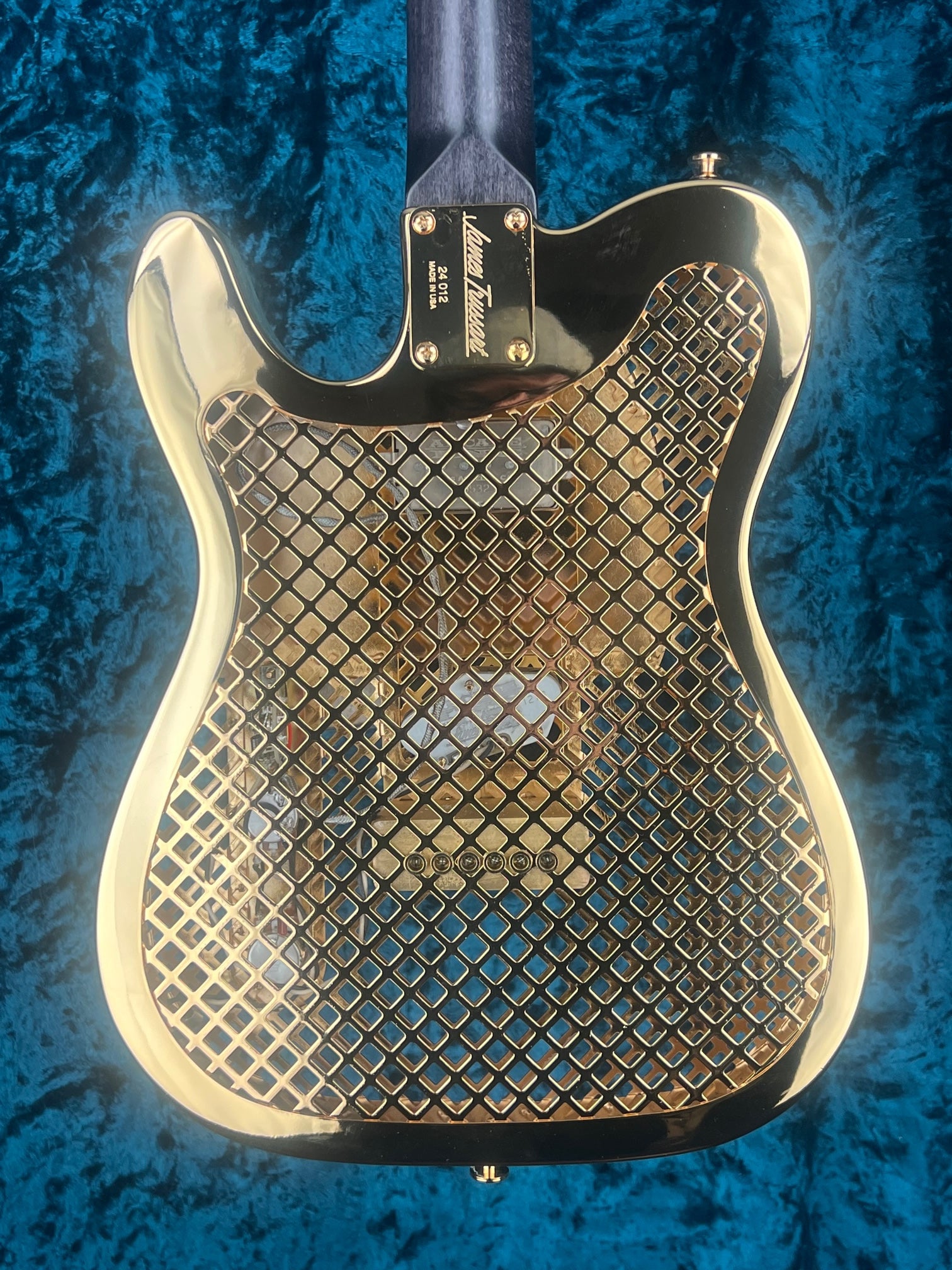 24012 Gold Caged Steelcaster