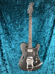 24051 Black on Paisley Deluxe Steelcaster