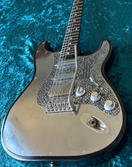 25004 Antique Silver Snakeskin Pickguard Steel O Matic