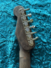 25011 Paisley Engraved Steeltopcaster