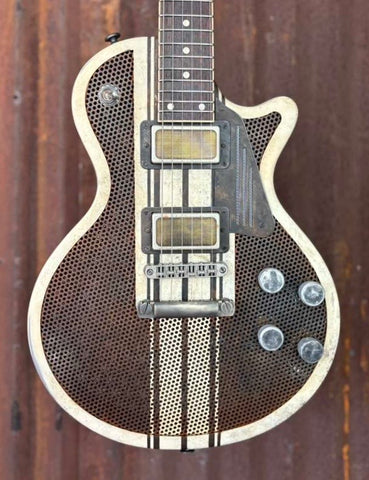 25005 Rusty White Racing Striped SteelDeville