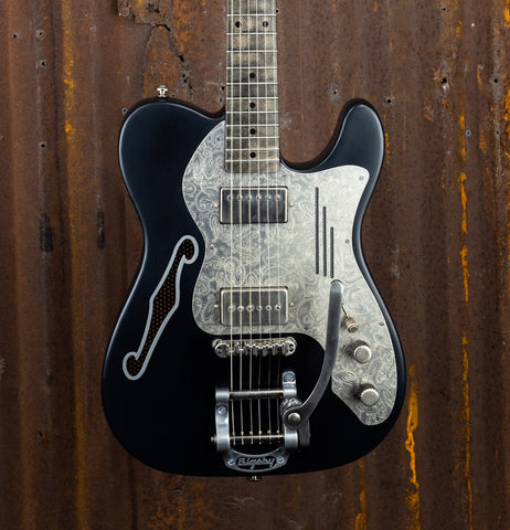 21132 Antique Silver Paisley Engraved Satin Black Deluxe Steelcaster