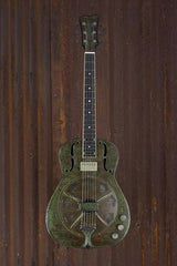 19061 Green Rust Gator Engraved SteelReso