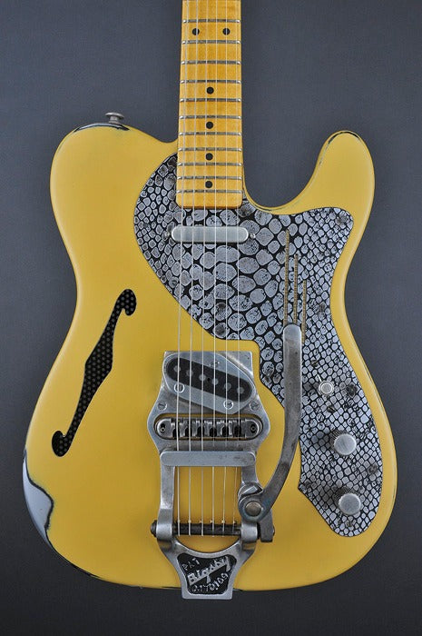 12139 Butterscotch on Black Snakeskin Deluxe SteelCaster B16 Bigsby