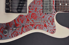13019 Cream on Red Roses Deluxe SteelCaster