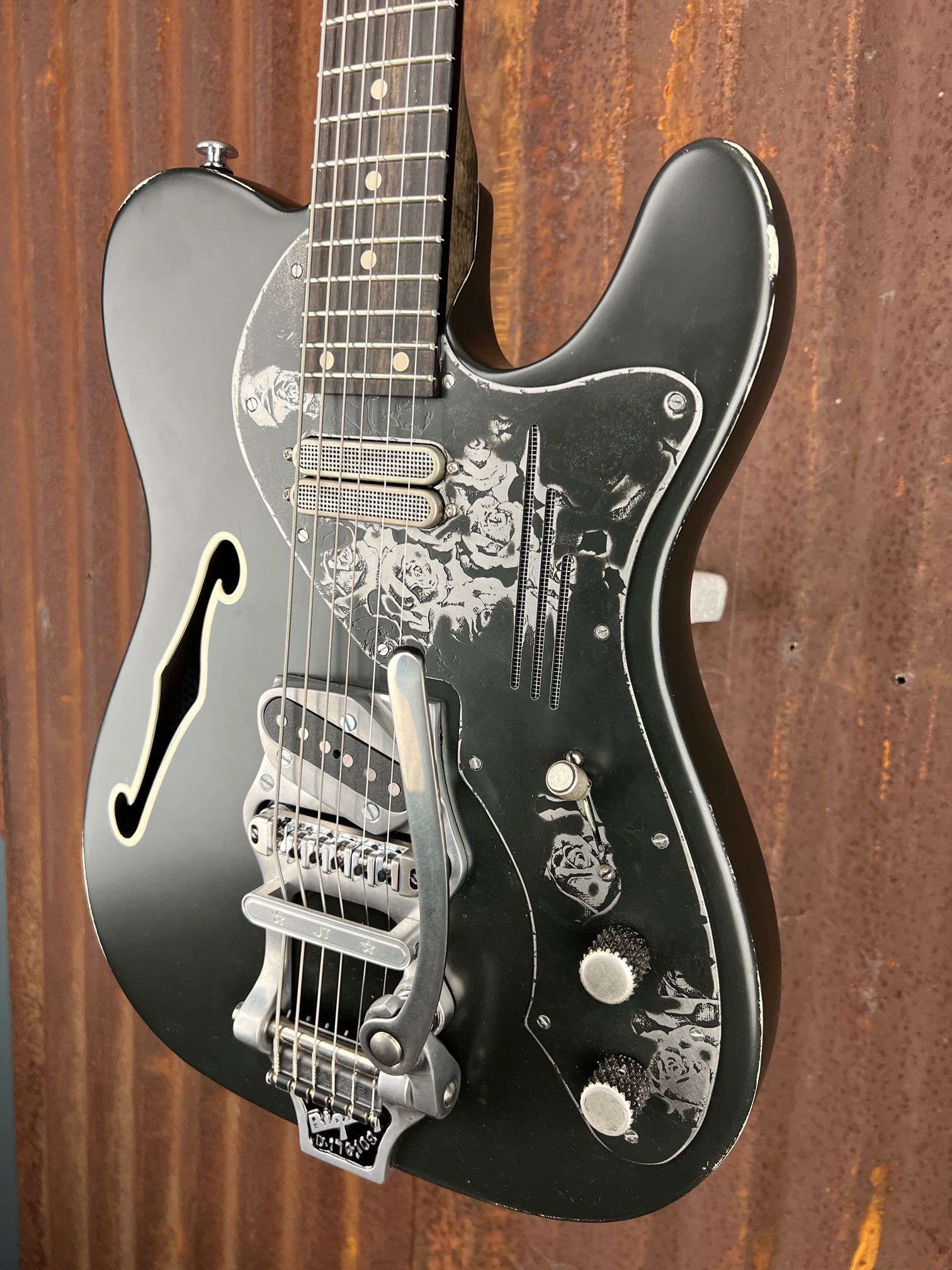 22085 Black Satin Roses Deluxe SteelCaster with B16 Bigsby