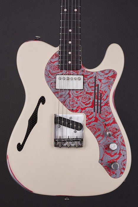 15050 Cream on Red Roses Deluxe SteelCaster